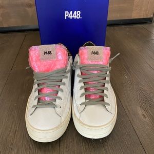 P448 Italian women’s sneaker size 40.